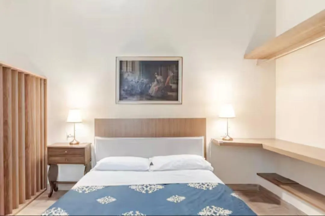 Residenza San Severo 2-3 Naples Italy